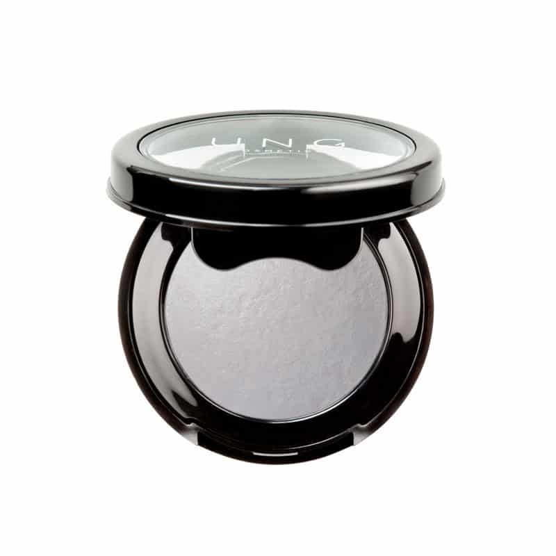 Gorgeous Baked Eyeshadow Snow White