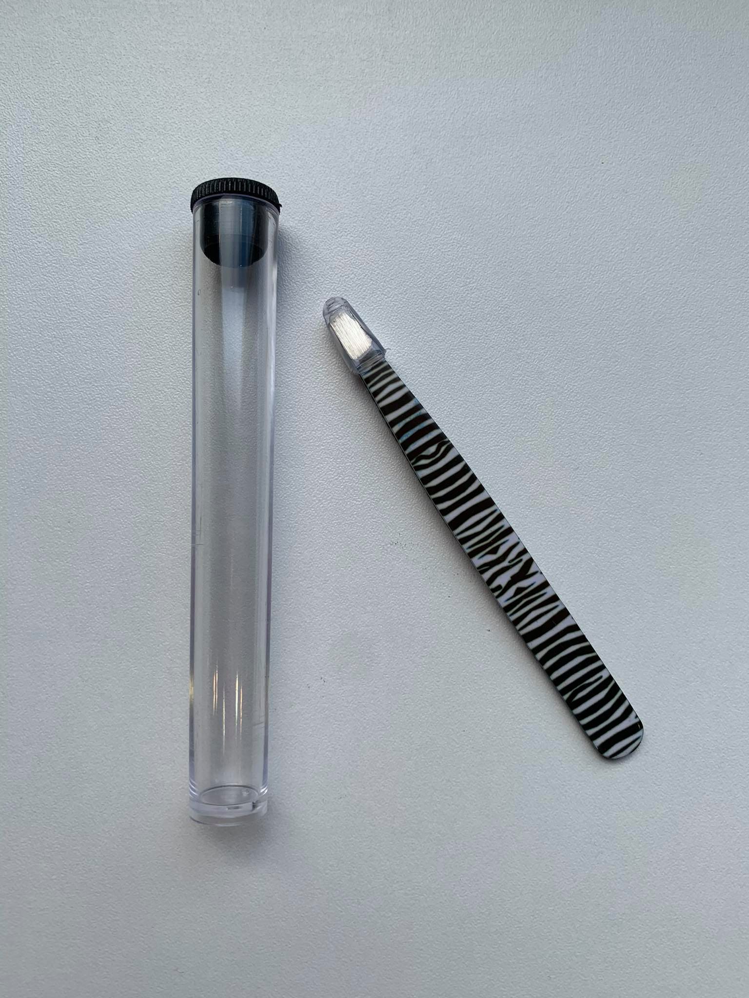 Pince à Epiler Cobra Motif Zébre 